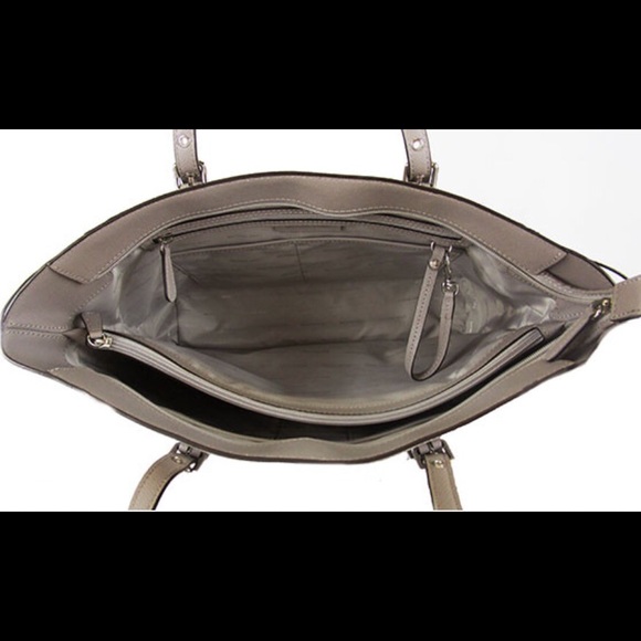 Michael Kors Bag - Picture 5 of 5